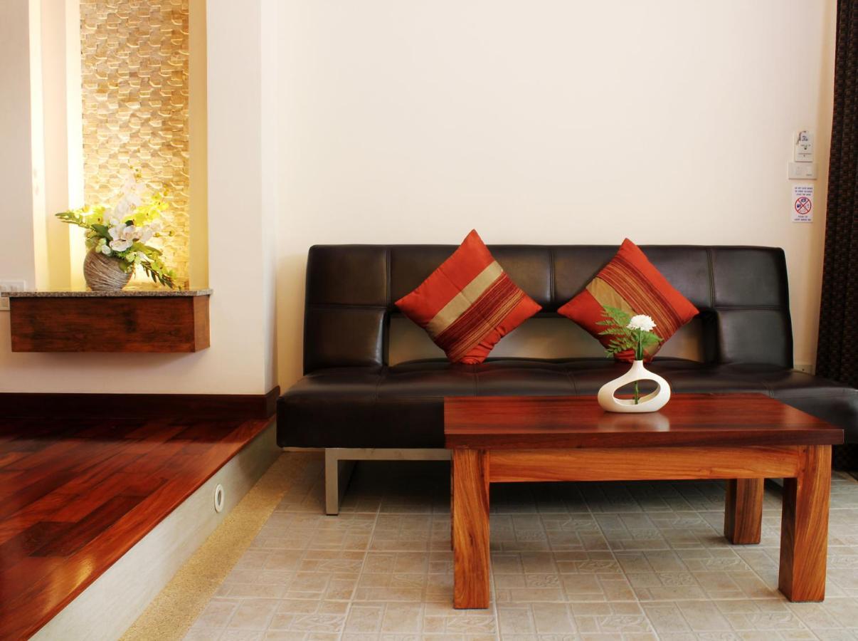 Baan Pron Phateep Patong Exterior foto